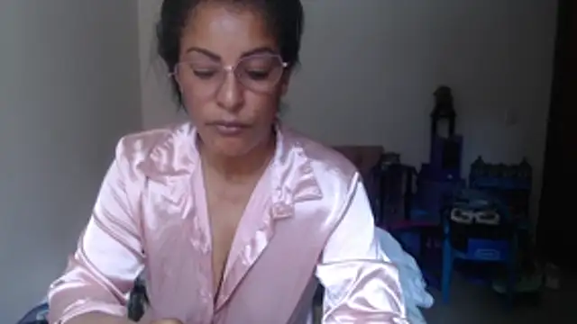 kateleyagrey webcam