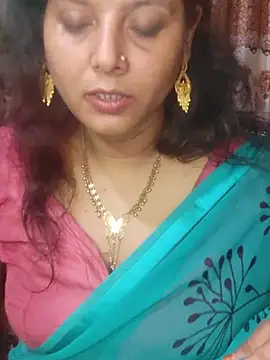 Hot-Rimi01 webcam