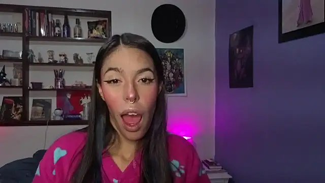 stephania_t webcam