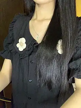 Nhinhi18 webcam