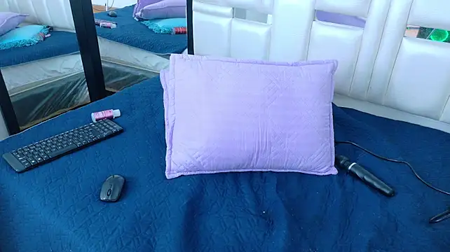 Sofiaa_Rivera webcam