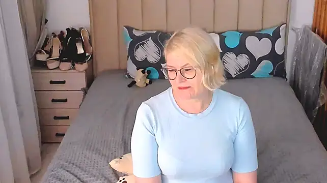 sabrinamacmarren webcam
