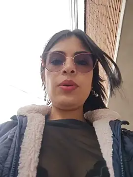 Astrid-- webcam
