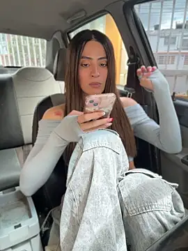 lottus_fire (T young) - Flash ass👀🍑