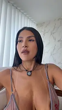 anny_honeey (F milf) - play tits