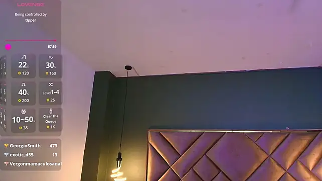 Kya_Wild live cam on StripChat