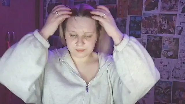 FoxPlayXX live cam on StripChat