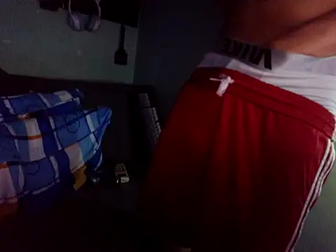 boyhigh1997 live sex cam