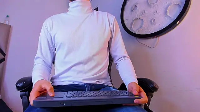 mike_257 webcam