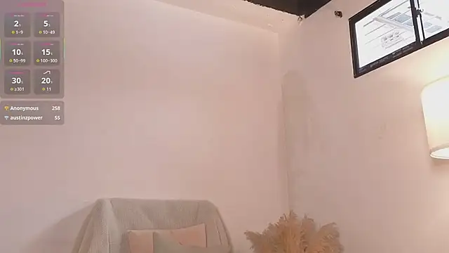 Emmaaa777 webcam