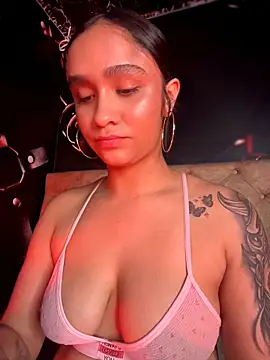 Isabella-Teen