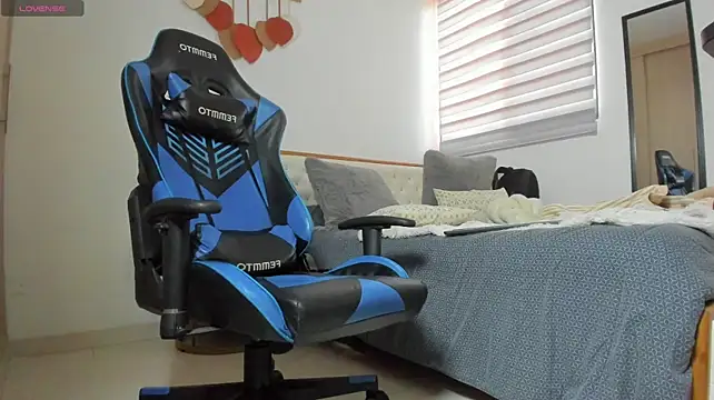 mateoleonee webcam