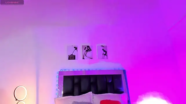 MaxPower003 live cam on StripChat