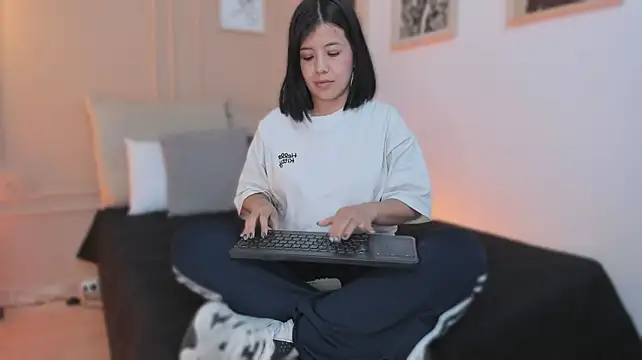 ah_mara_ webcam