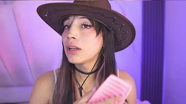 AliiceWonderland_ webcam