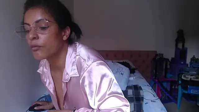 kateleyagrey webcam