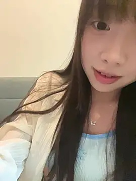 YY-1-1-1 live cam on StripChat