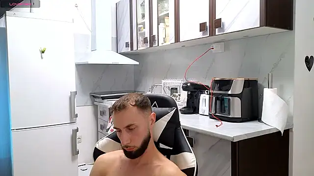 RyanStorm_ webcam