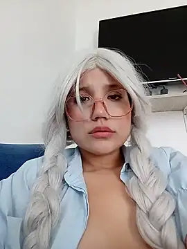 Liabella- live cam on StripChat