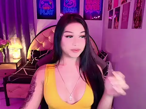 SexxyTsLoverr webcam