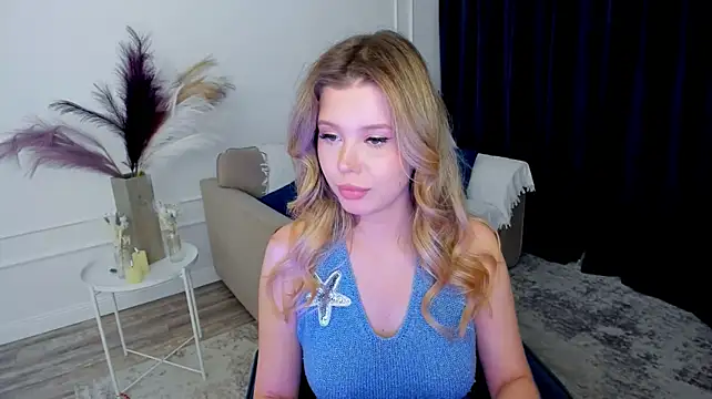 FollowLovee webcam