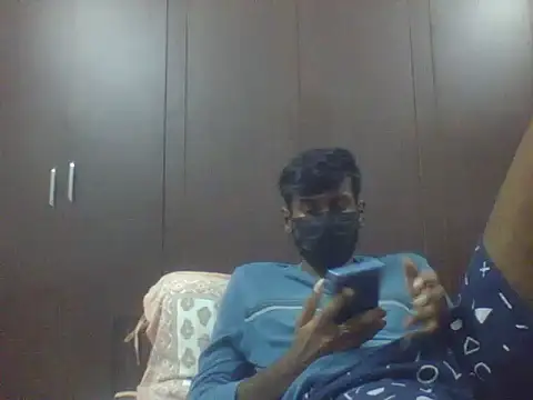 hyd_wgl_boy (M twink) - full nude & show ass hole