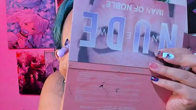 Mila_nixon02