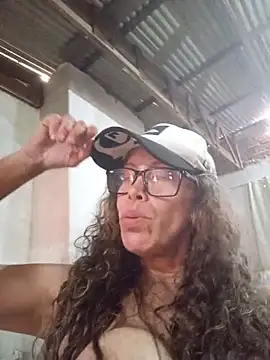 Tais122 webcam