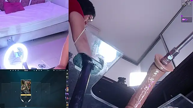 DanielaHang live webcam