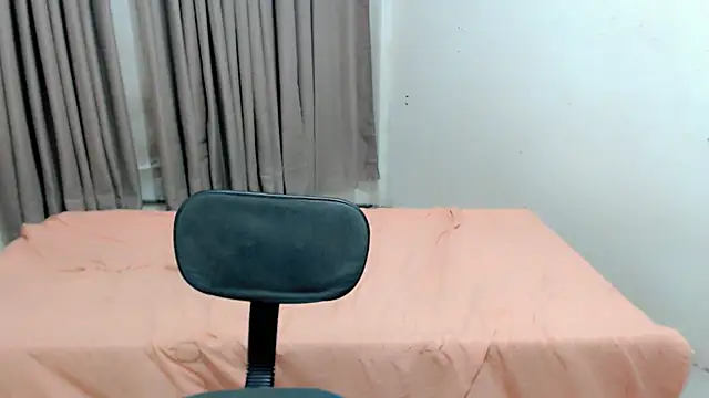 BrendaTaki webcam