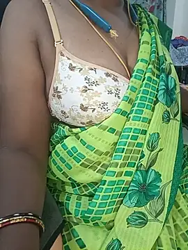 Tamil-hotwife webcam