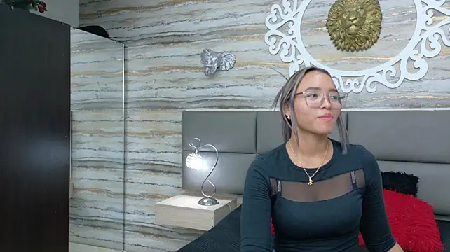 michelleflorian live cam on StripChat