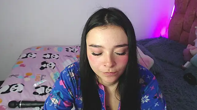 nahia__2 webcam