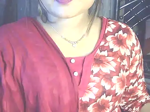 Nusrat_Faria webcam