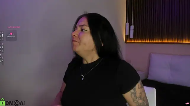 rebecaa_grey webcam