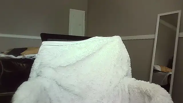 SweetBrownii webcam