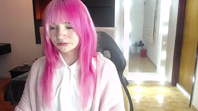 _Charlotte_Collins_ webcam