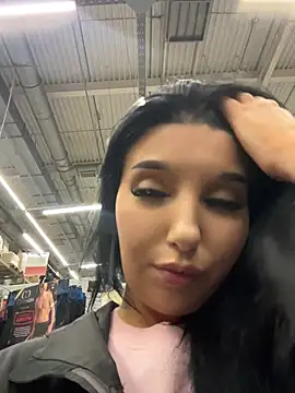 Tisha_Busty webcam