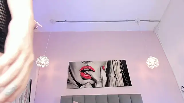 ashely_rous_ webcam