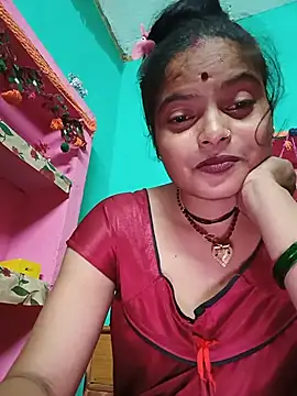 Manbi_bhabi live cam on StripChat
