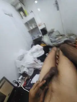 Dubaiguy2 webcam