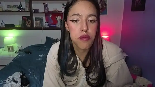 stephania_t webcam
