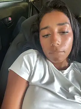 SaryJonex webcam