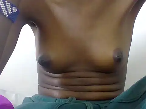 Young_Cie webcam