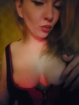 Katy_Brie webcam