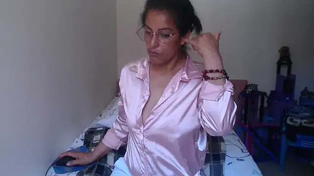 kateleyagrey webcam