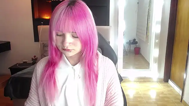 _Charlotte_Collins_ webcam
