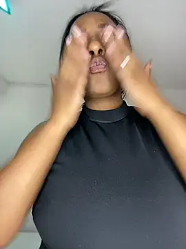 amara_queen_ webcam