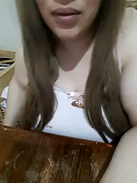 Madam_bezzzoul live cam on StripChat