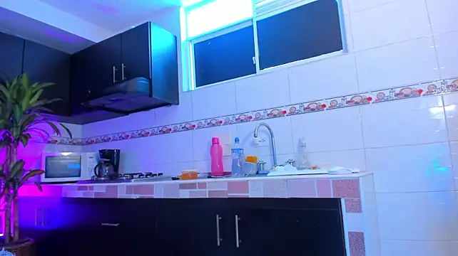 Emma-evans live sex cam